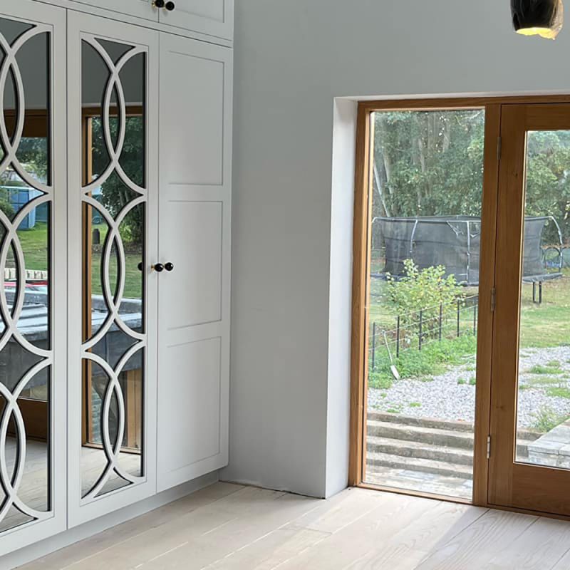 banner-bespoke-wardrobes